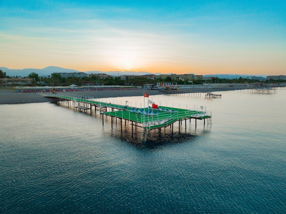 Asteria Family Resort Side (Ex. Euphoria Palm Beach) — Outdoor in Manavgat