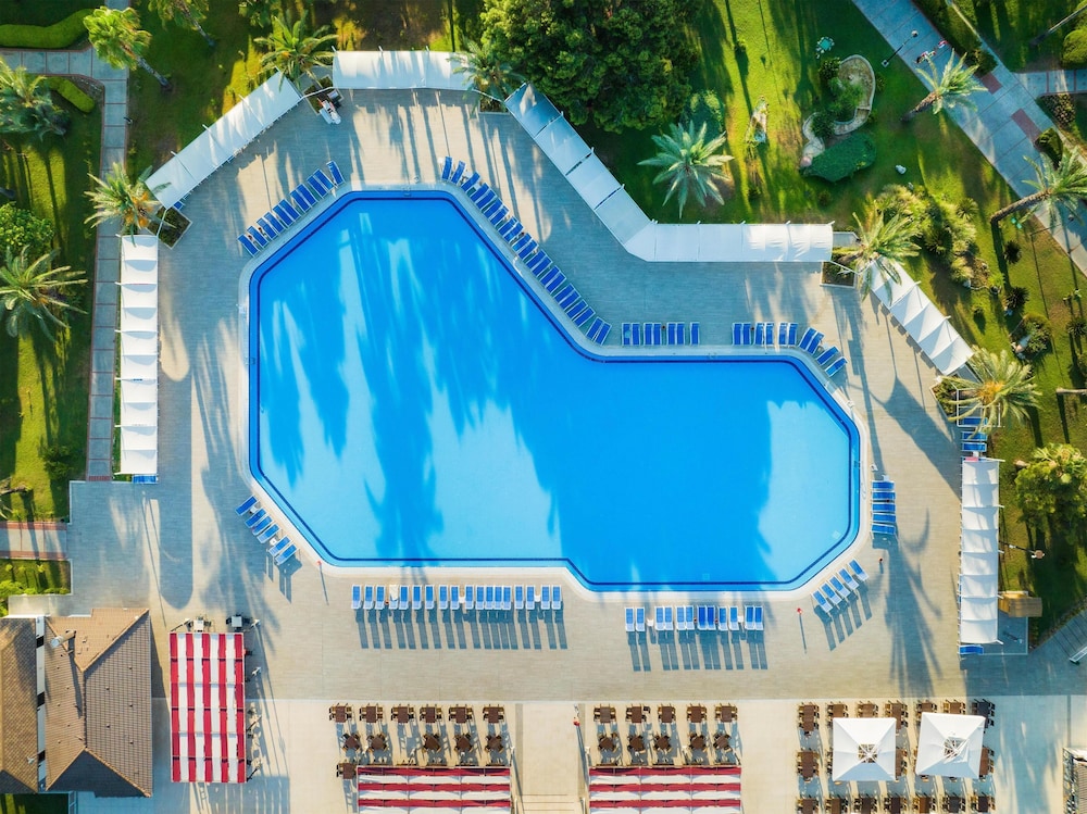 Asteria Family Resort Side (Ex. Euphoria Palm Beach) — Pool in Manavgat