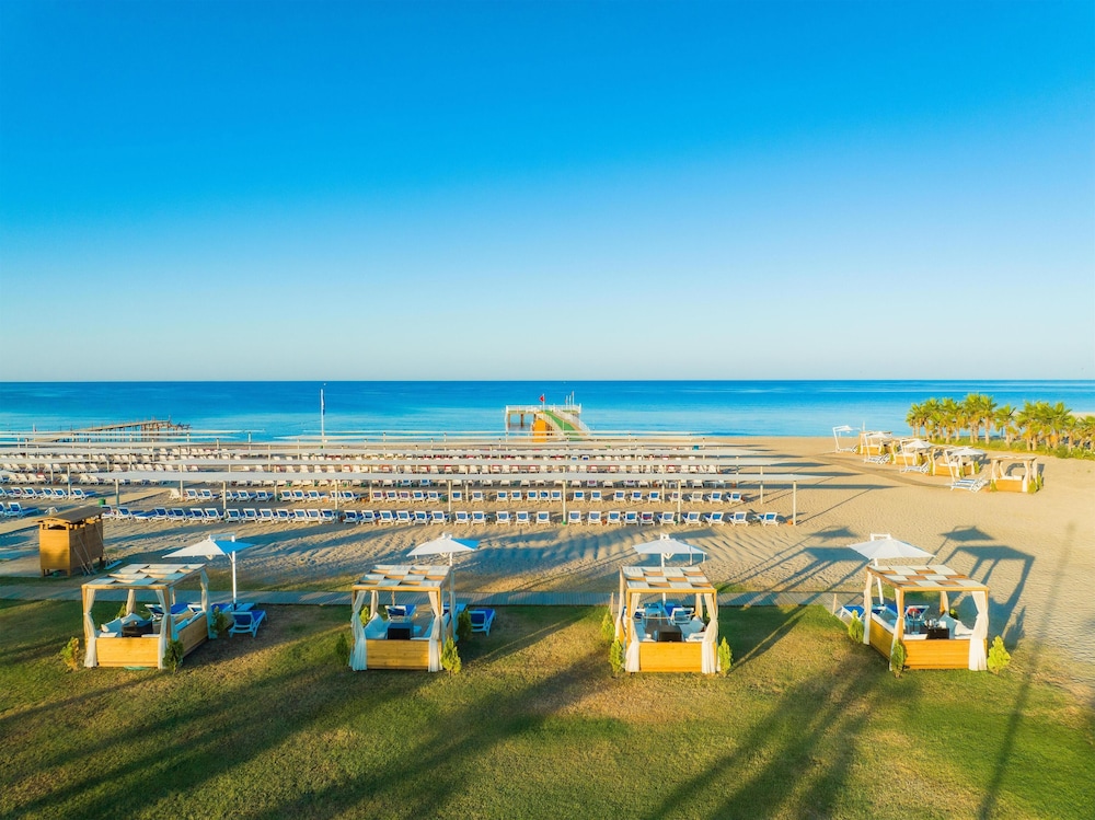 Asteria Family Resort Side (Ex. Euphoria Palm Beach) — Outdoor in Manavgat