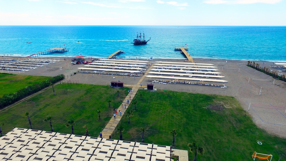 Asteria Family Resort Side (Ex. Euphoria Palm Beach) — View in Manavgat