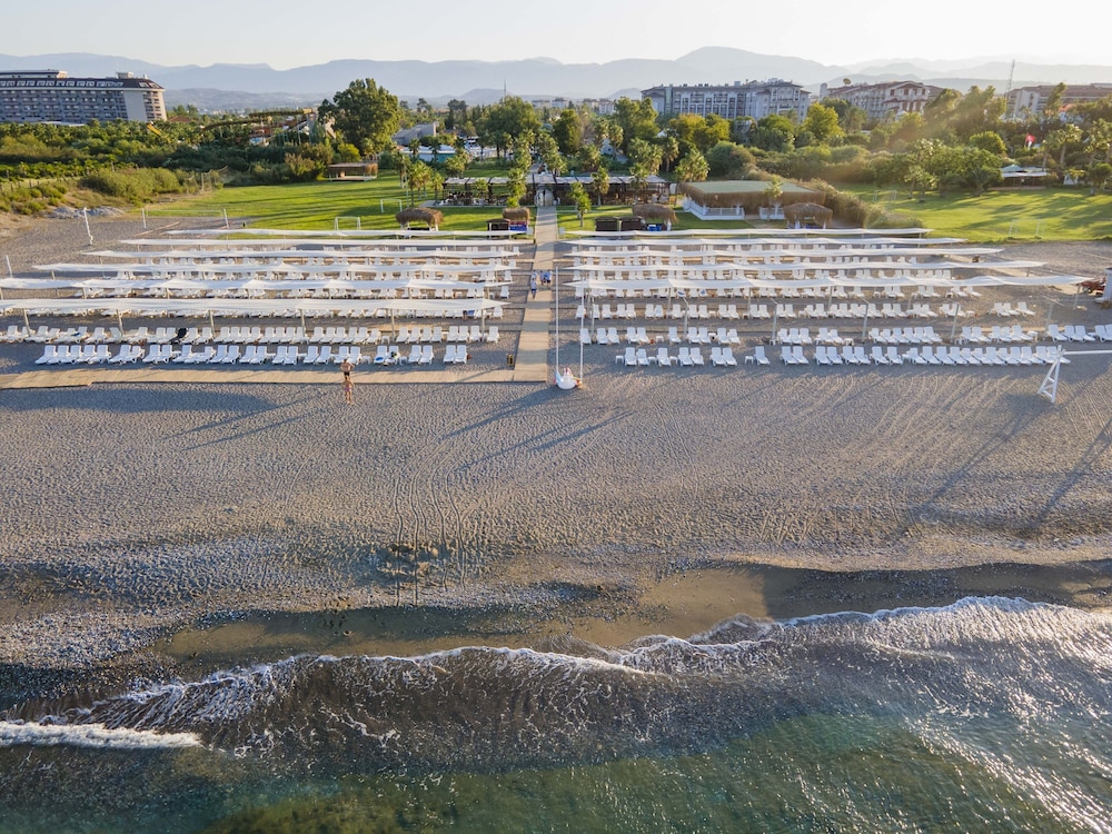 Asteria Family Resort Side (Ex. Euphoria Palm Beach) — Outdoor in Manavgat