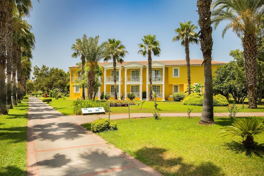 Asteria Family Resort Side (Ex. Euphoria Palm Beach) — Outdoor in Manavgat