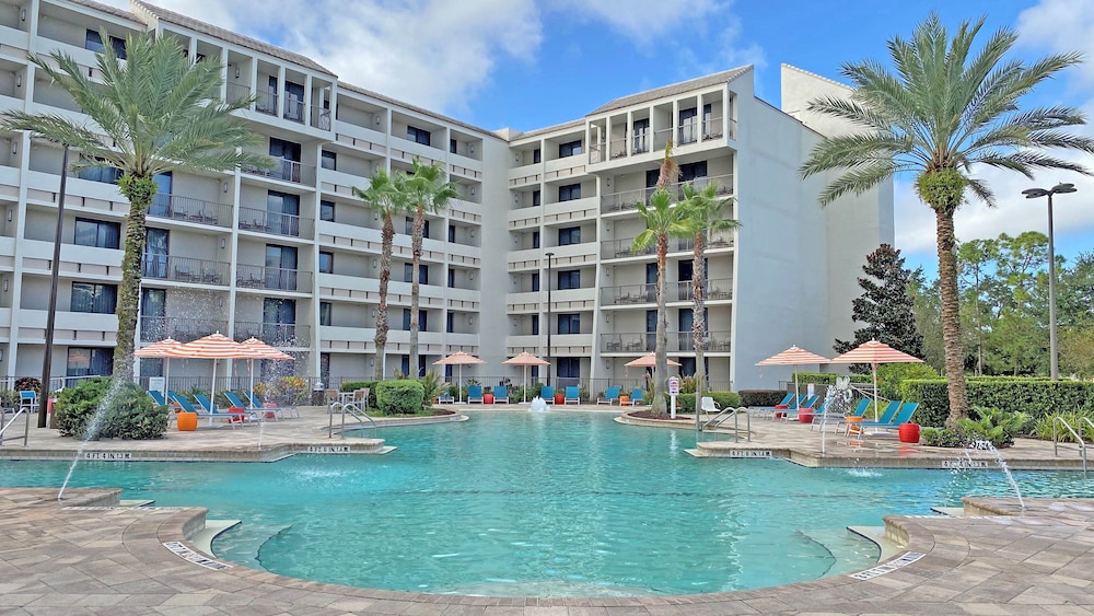 Holiday Inn Orlando - Disney Springs® Area by IHG — Swimming pool in Lake Buena Vista, Florida