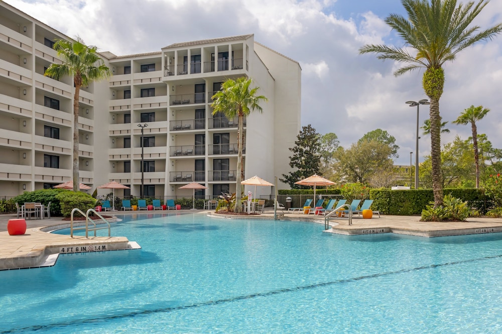 Holiday Inn Orlando - Disney Springs® Area by IHG — Swimming pool in Lake Buena Vista, Florida