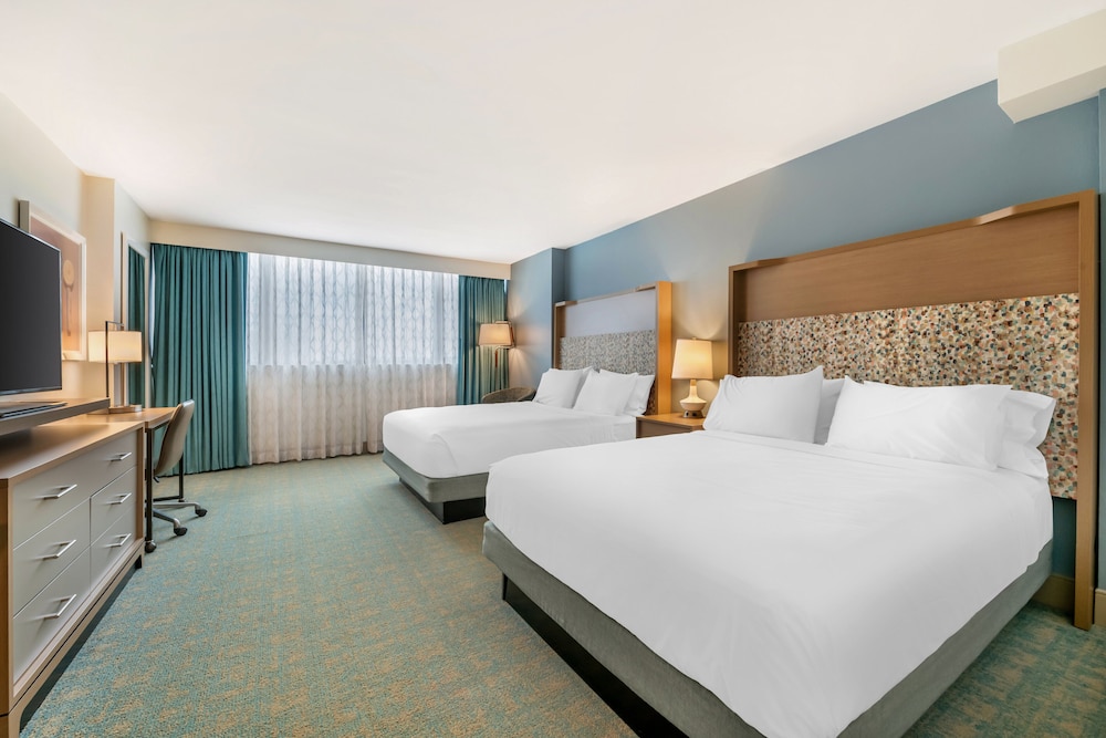 Holiday Inn Orlando - Disney Springs® Area by IHG — Hotel rooms in Lake Buena Vista, Florida