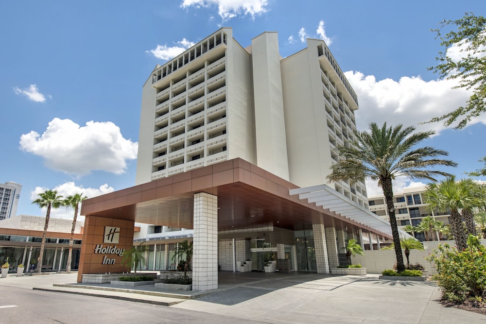 Holiday Inn Orlando - Disney Springs® Area by IHG — Hotel building in Lake Buena Vista, Florida