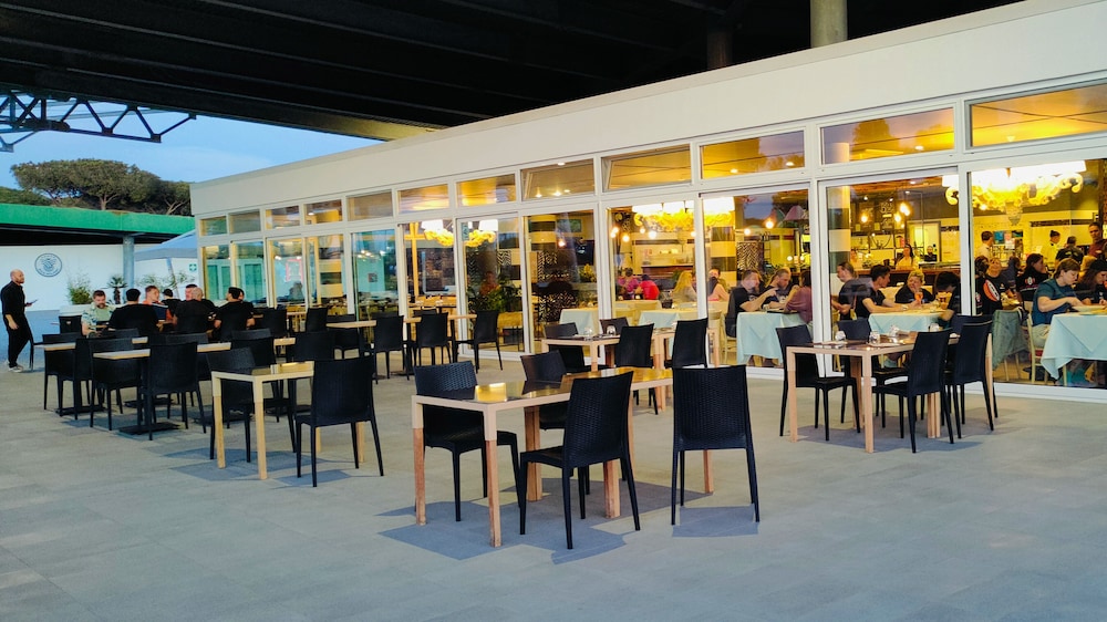 Camping Village Roma Capitol — Restaurant & bars in Rome, Lazio
