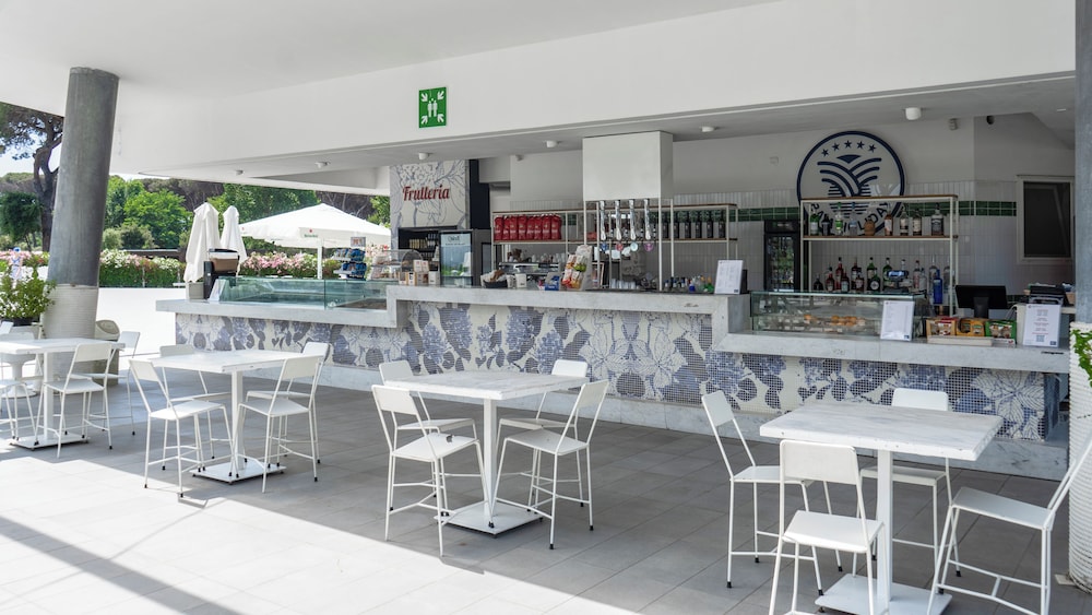 Camping Village Roma Capitol — Restaurant & bars in Rome, Lazio