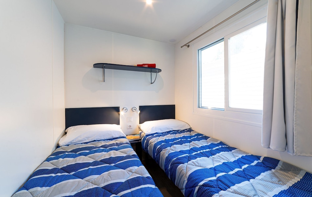 Camping Village Roma Capitol — Hotel rooms in Rome, Lazio