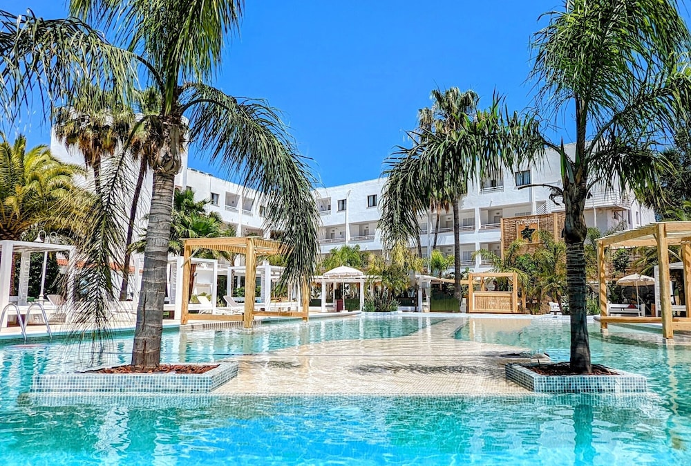 The Palm Star Ibiza - Adults Only — Main photo in San Antonio, Balearic Islands