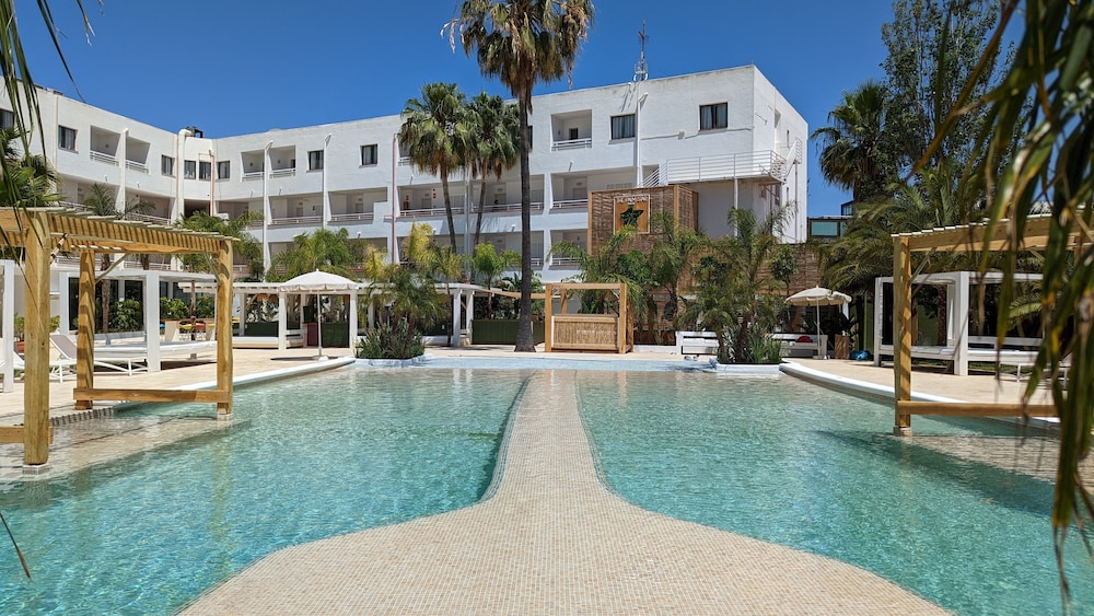 The Palm Star Ibiza - Adults Only — Swimming pool in San Antonio, Balearic Islands