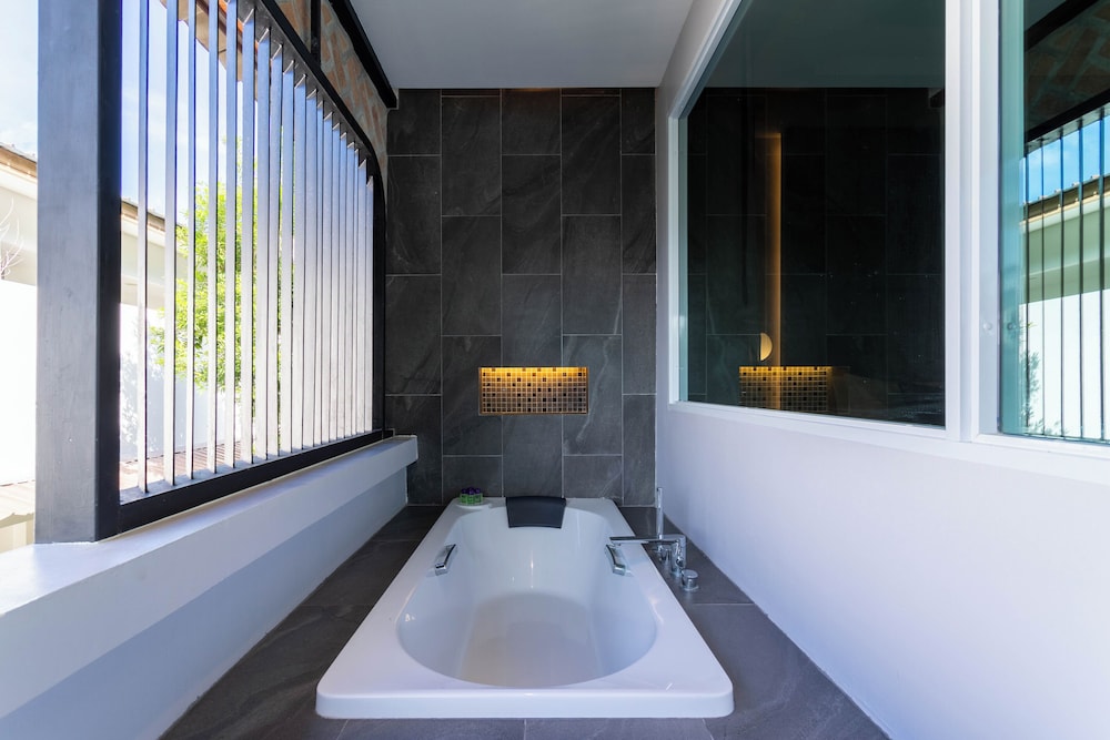 The L Resort — Hotel rooms in Ao Nang, Krabi