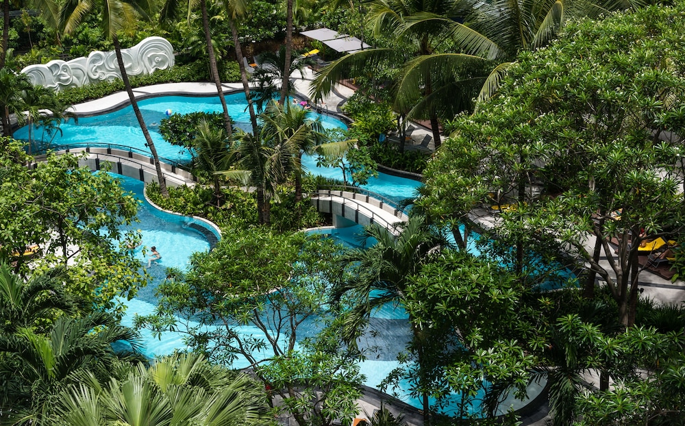 Chatrium Sathon Bangkok — Swimming pool in Bangkok, Bangkok