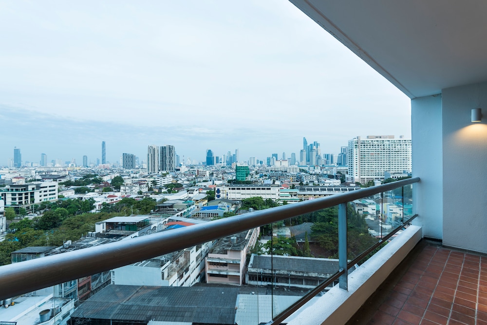 Chatrium Sathon Bangkok — Hotel rooms in Bangkok, Bangkok