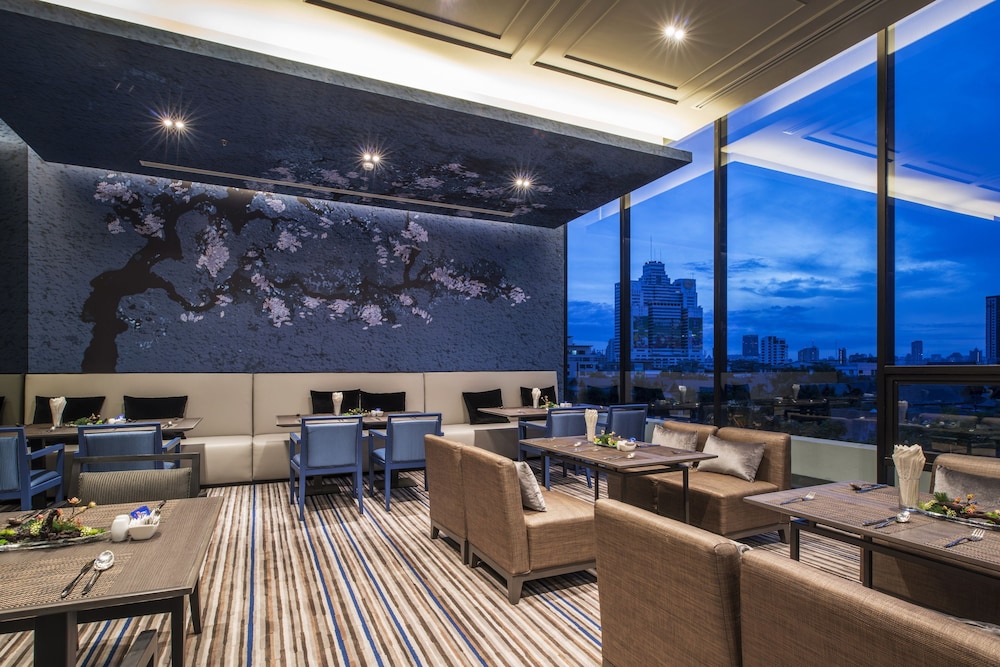 Chatrium Sathon Bangkok — Restaurant & bars in Bangkok, Bangkok