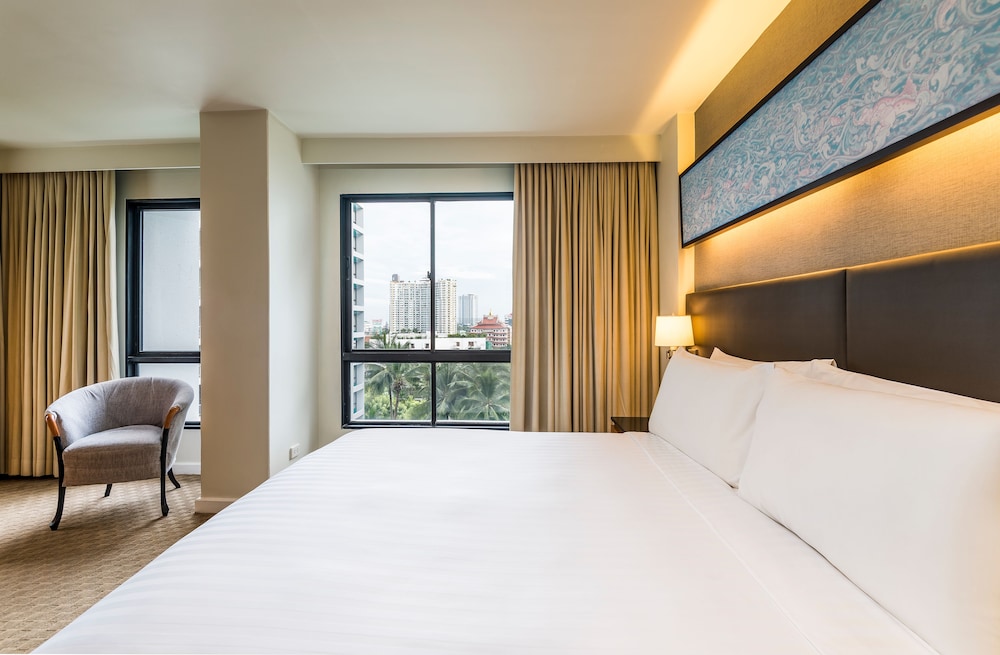 Chatrium Sathon Bangkok — Hotel rooms in Bangkok, Bangkok