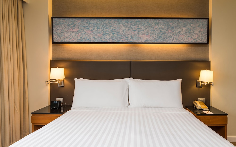 Chatrium Sathon Bangkok — Hotel rooms in Bangkok, Bangkok