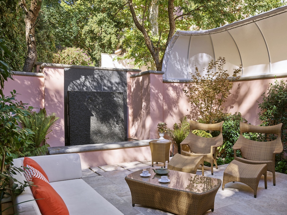 Hotel Bel-Air - Dorchester Collection — Hotel building in Los Angeles, California