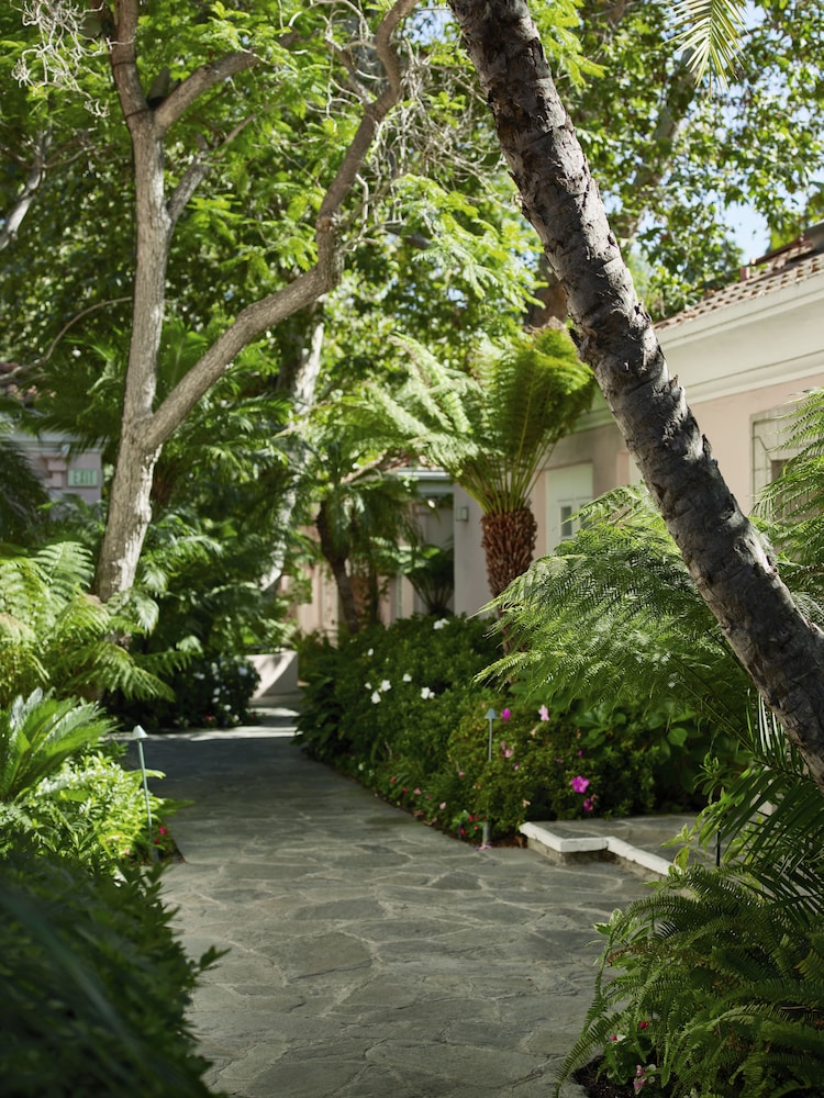 Hotel Bel-Air - Dorchester Collection — Hotel building in Los Angeles, California