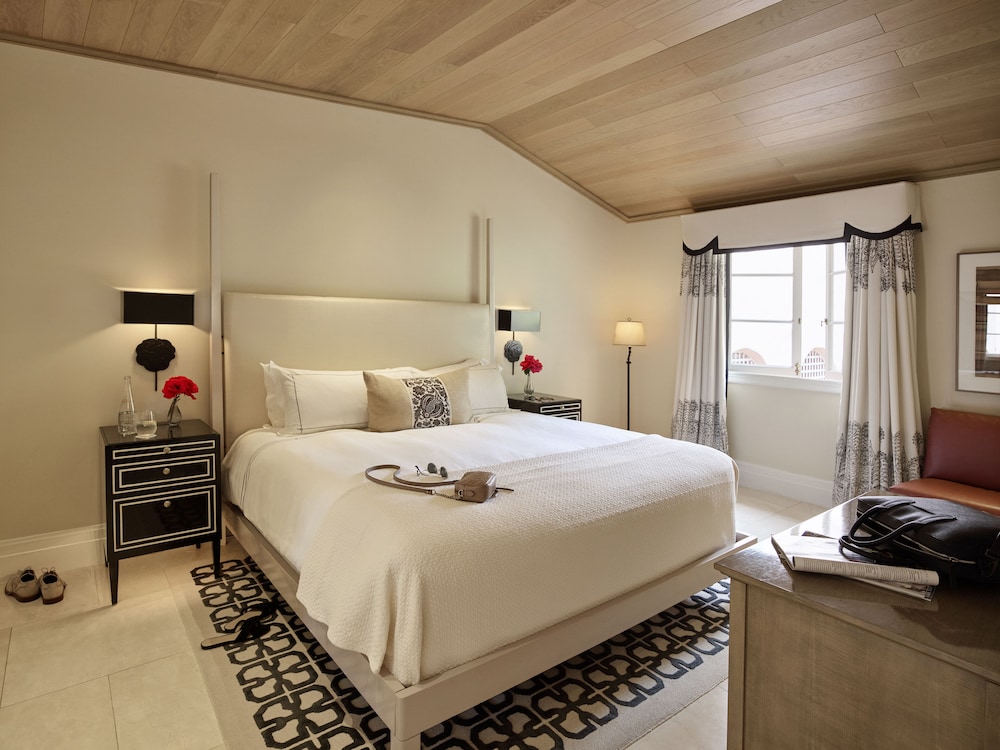Hotel Bel-Air - Dorchester Collection — Hotel rooms in Los Angeles, California