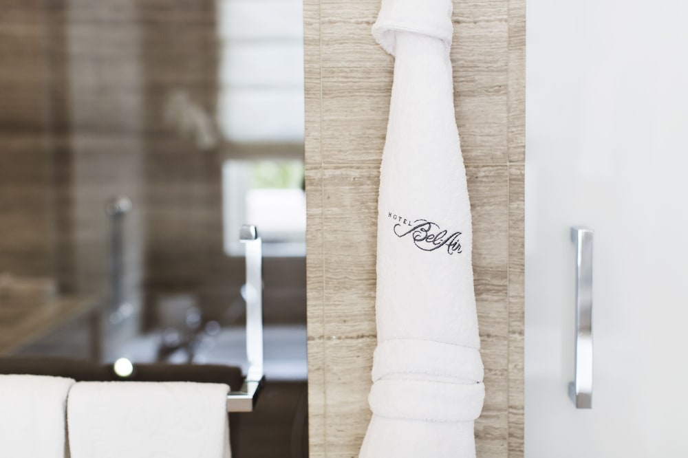 Hotel Bel-Air - Dorchester Collection — Hotel rooms in Los Angeles, California