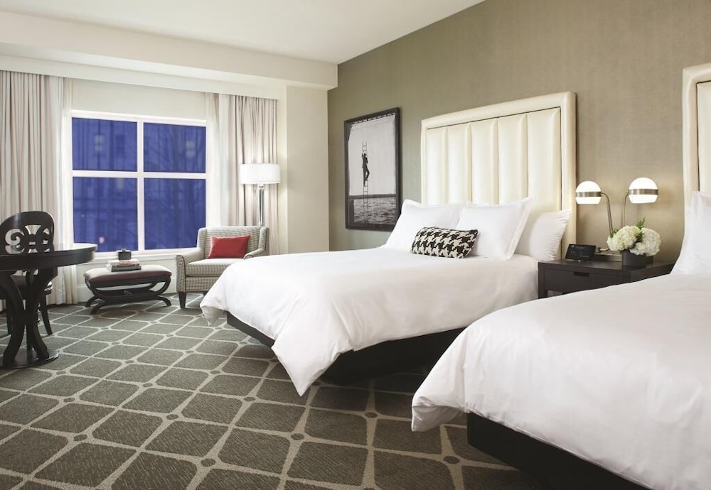 Hotel Commonwealth — Hotel rooms in Boston, Massachusetts