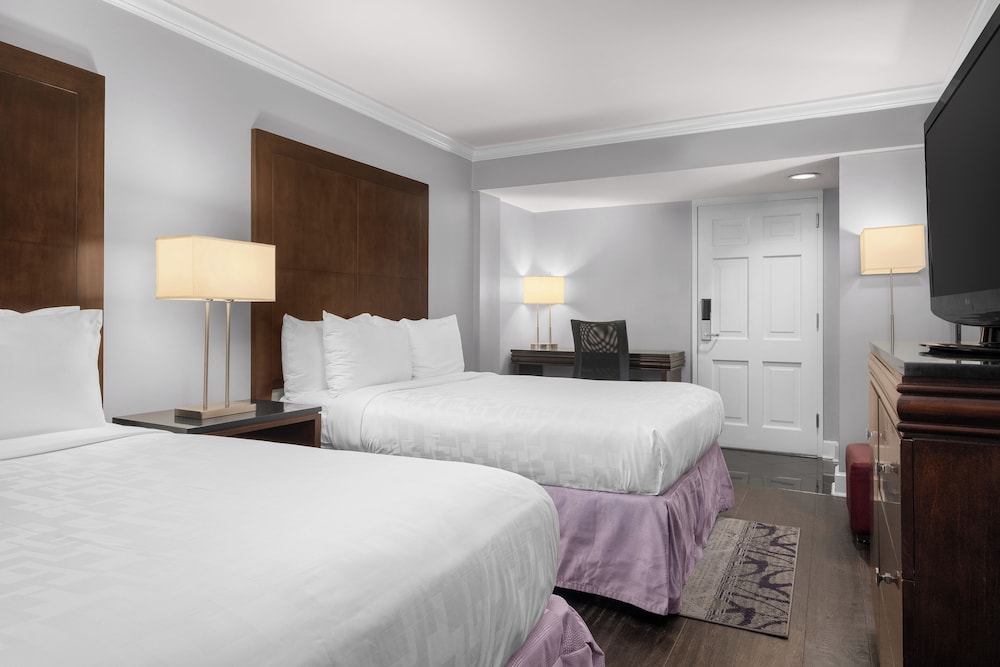 Hotel Le Marais — Hotel rooms in New Orleans, Louisiana