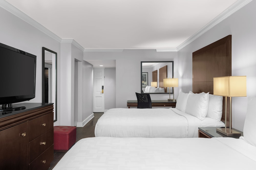 Hotel Le Marais — Hotel rooms in New Orleans, Louisiana