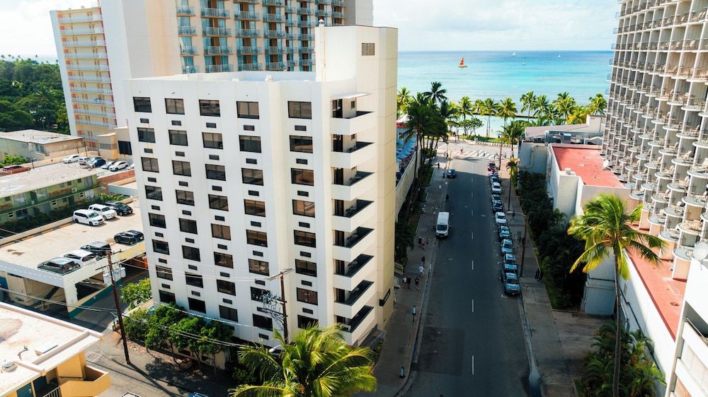 Hotel Renew image