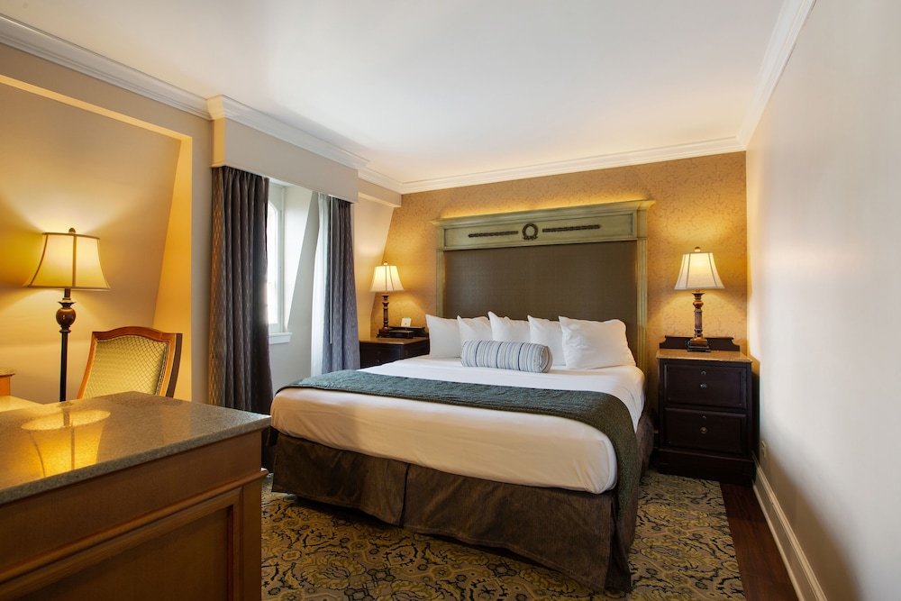 Hotel St. Marie — Hotel rooms in New Orleans, Louisiana