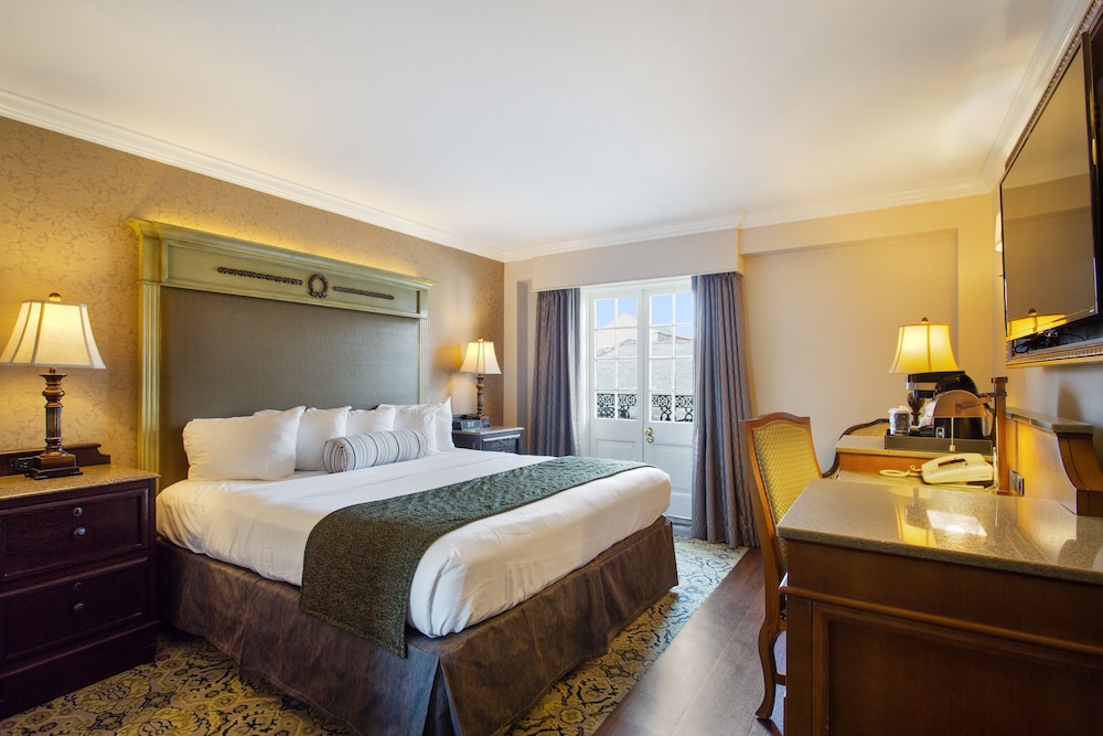Hotel St. Marie — Hotel rooms in New Orleans, Louisiana