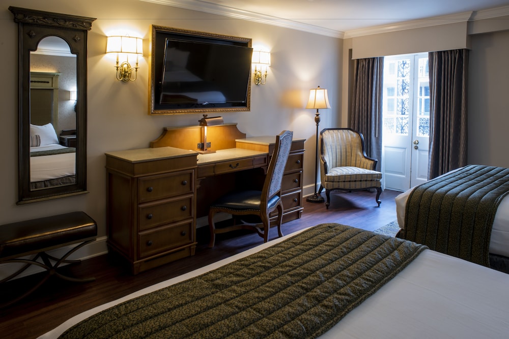 Hotel St. Marie — Hotel rooms in New Orleans, Louisiana
