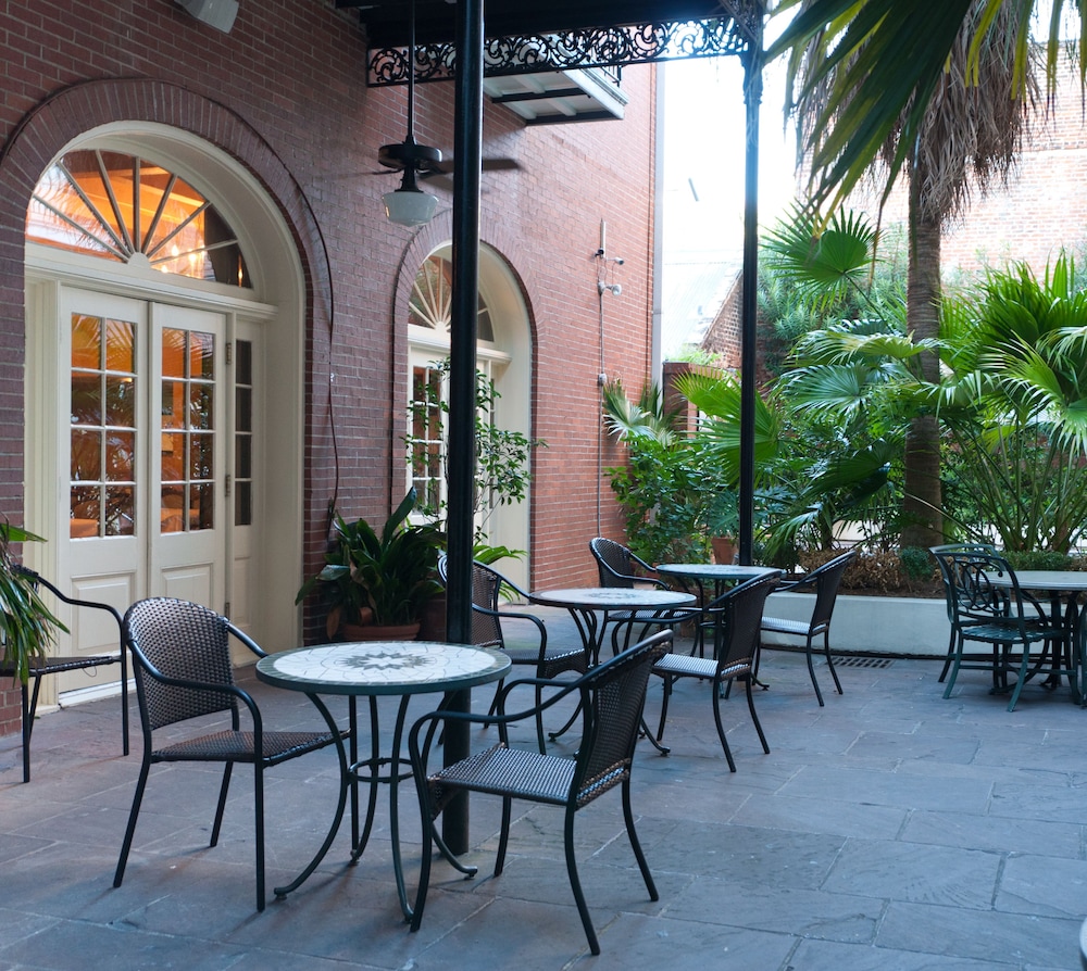 Hotel St. Marie — Restaurant & bars in New Orleans, Louisiana
