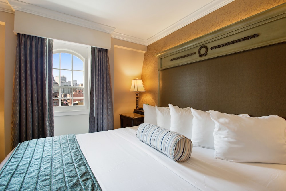 Hotel St. Marie — Hotel rooms in New Orleans, Louisiana