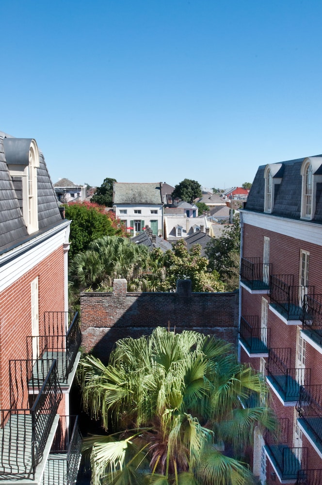 Hotel St. Marie — Hotel building in New Orleans, Louisiana