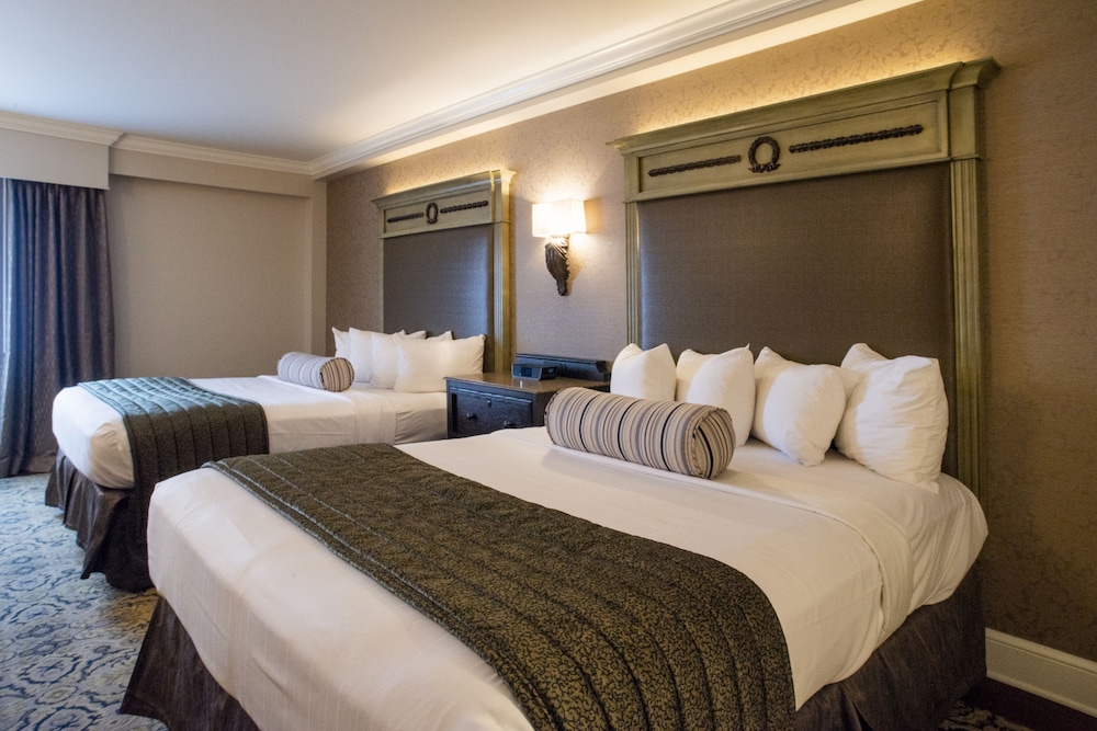 Hotel St. Marie — Hotel rooms in New Orleans, Louisiana