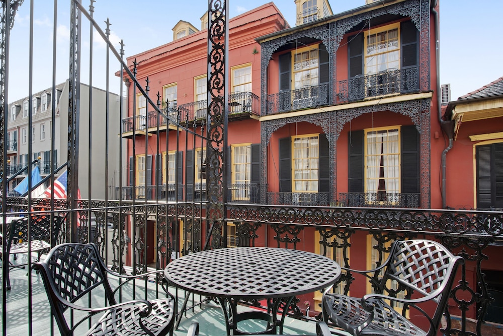 Hotel St. Marie — Hotel building in New Orleans, Louisiana