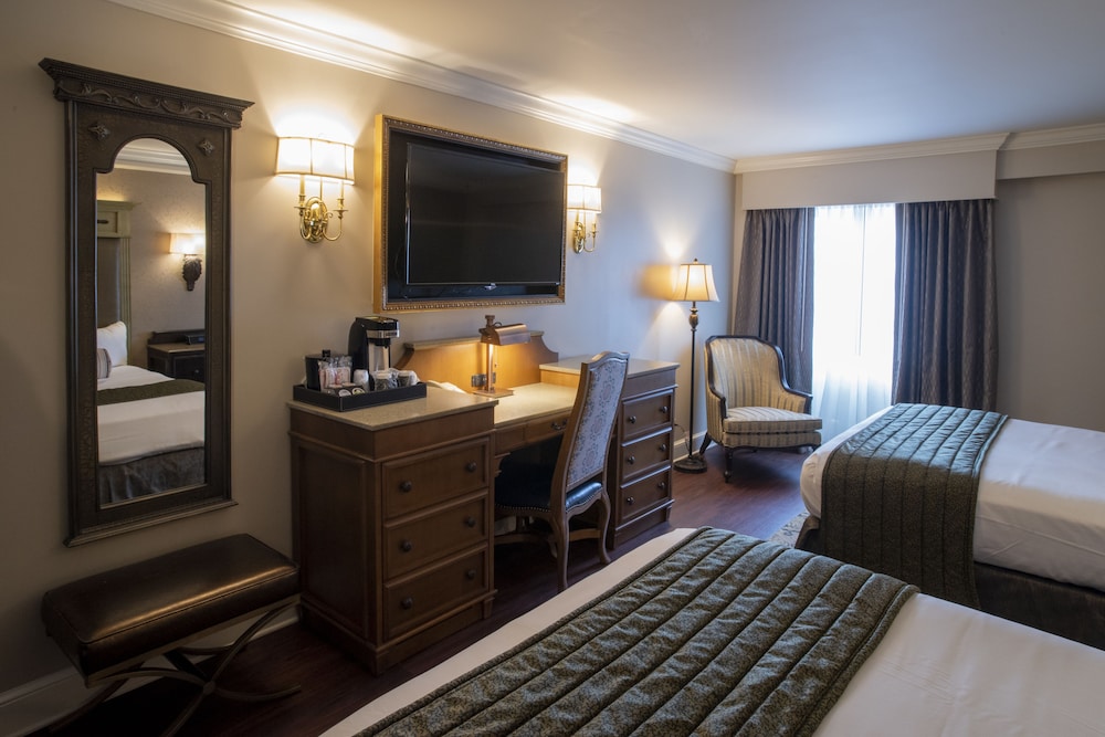 Hotel St. Marie — Hotel rooms in New Orleans, Louisiana