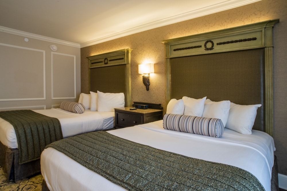 Hotel St. Marie — Hotel rooms in New Orleans, Louisiana
