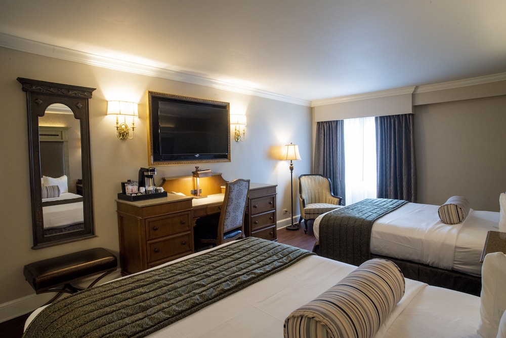 Hotel St. Marie — Hotel rooms in New Orleans, Louisiana
