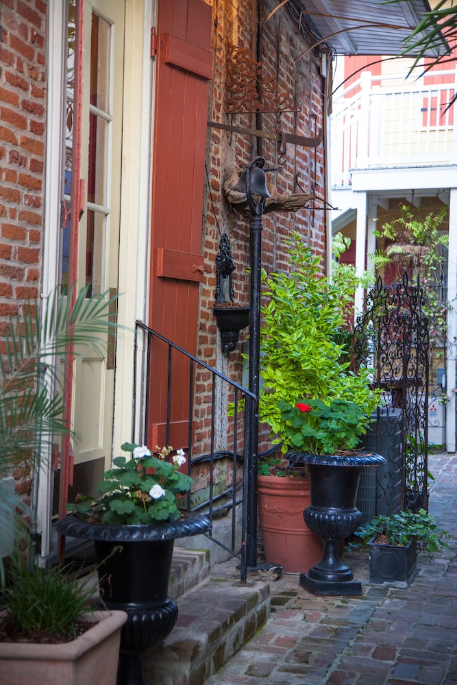 Hotel St. Pierre®, a French Quarter Inns® Hotel — Attractions in the area in New Orleans, Louisiana