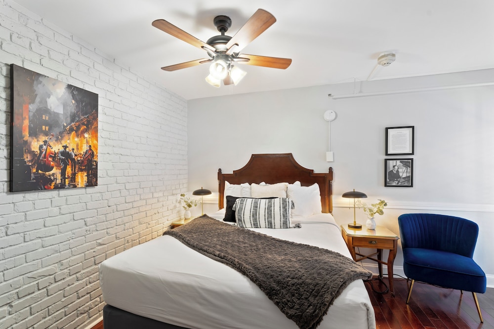 Hotel St. Pierre®, a French Quarter Inns® Hotel — Hotel rooms in New Orleans, Louisiana