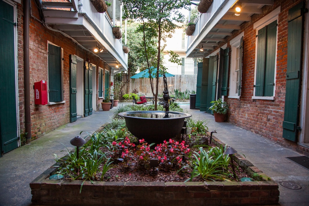 Hotel St. Pierre®, a French Quarter Inns® Hotel — Hotel building in New Orleans, Louisiana