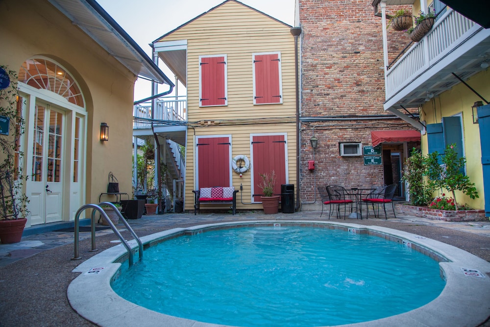 Hotel St. Pierre®, a French Quarter Inns® Hotel — Swimming pool in New Orleans, Louisiana