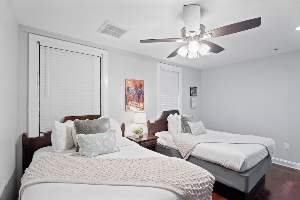 Hotel St. Pierre®, a French Quarter Inns® Hotel — Hotel rooms in New Orleans, Louisiana