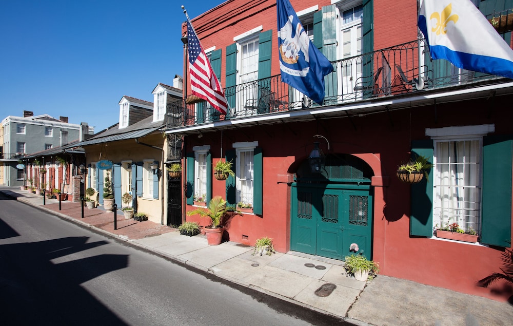 Hotel St. Pierre®, a French Quarter Inns® Hotel — Hotel building in New Orleans, Louisiana