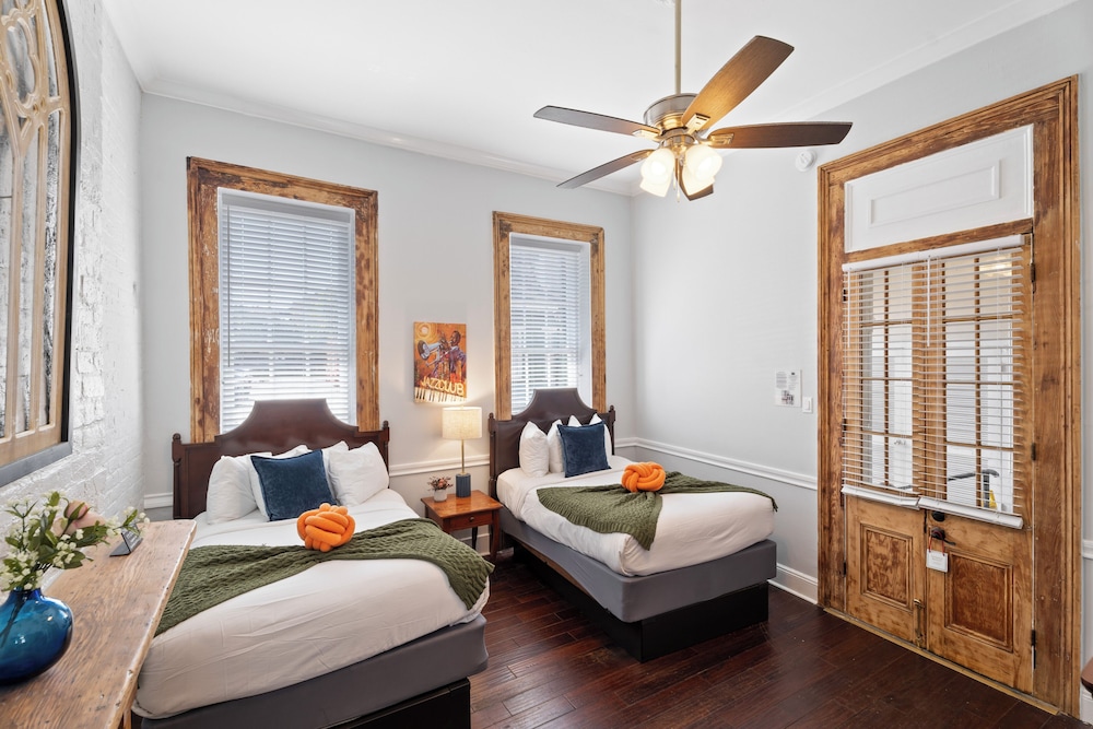 Hotel St. Pierre®, a French Quarter Inns® Hotel — Hotel rooms in New Orleans, Louisiana