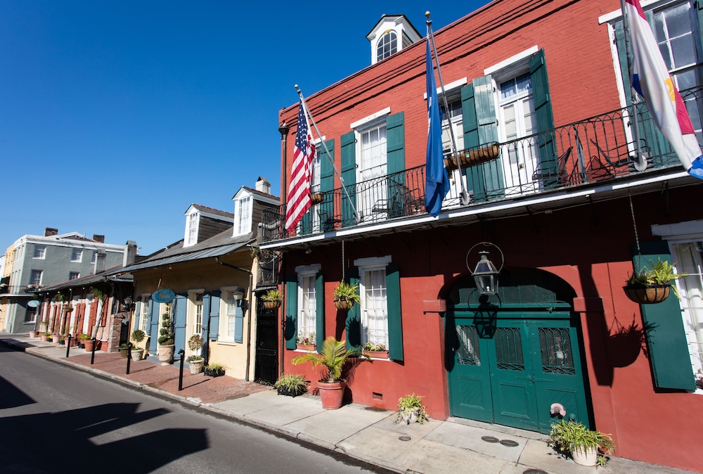Hotel St. Pierre®, a French Quarter Inns® Hotel — Hotel building in New Orleans, Louisiana