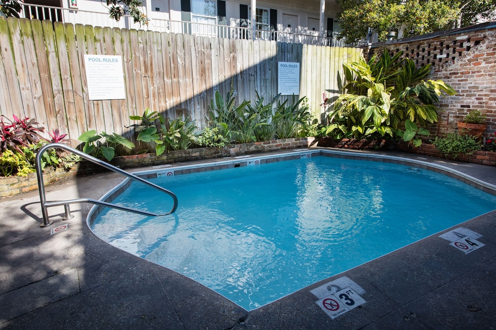 Hotel St. Pierre®, a French Quarter Inns® Hotel — Swimming pool in New Orleans, Louisiana
