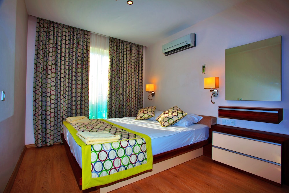 Green Garden Resort & Spa Hotel — Hotel rooms in Alanya